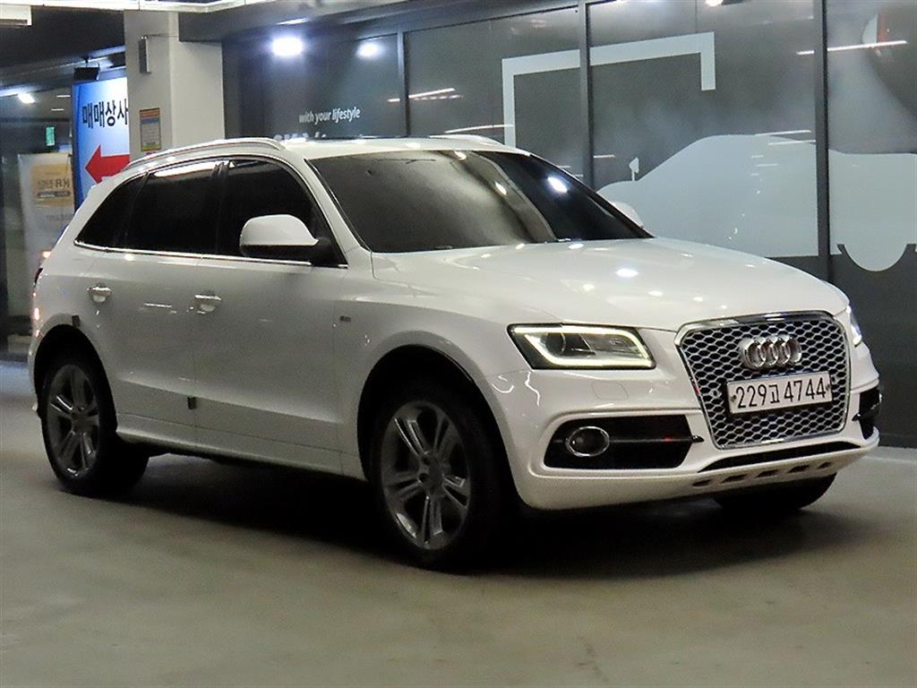 �ƿ�� Q5 45 TDI ��Ʈ�� ���̳���