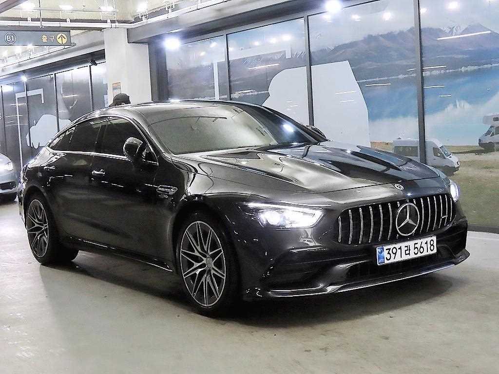 ���� AMG GT 43 4��ƽ+ 