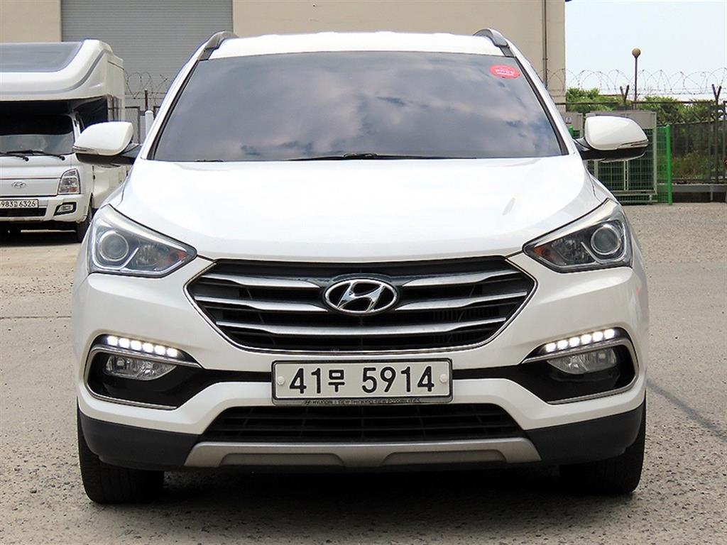 ���� ��Ÿ�� �� ������ ���� R2.2 4WD �ͽ�Ŭ��ú�