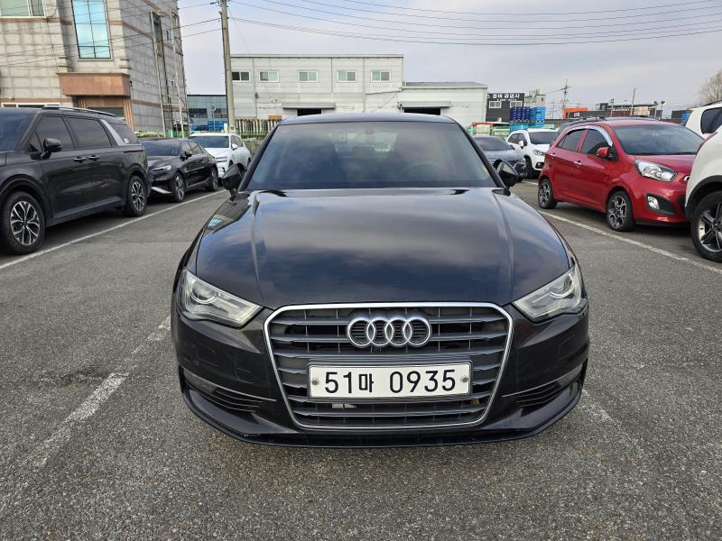 �ƿ�� A3(3����) 25 TDI ���̳���