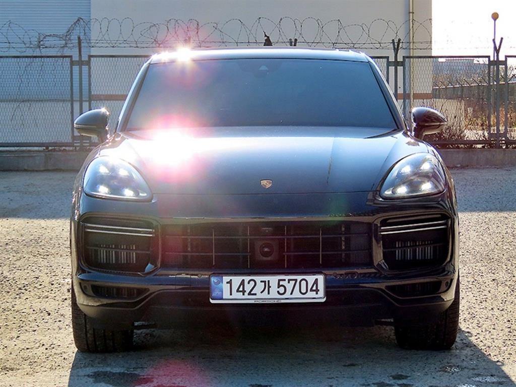 ������ ī�̿�(3����) 4.0 V8 �ͺ� 