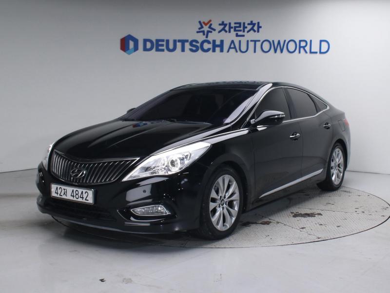 ���� �׷���HG HG 240 ���