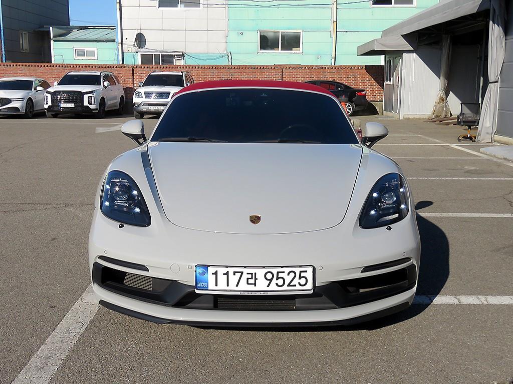 ������ �ڽ���(718) 4.0 GTS 