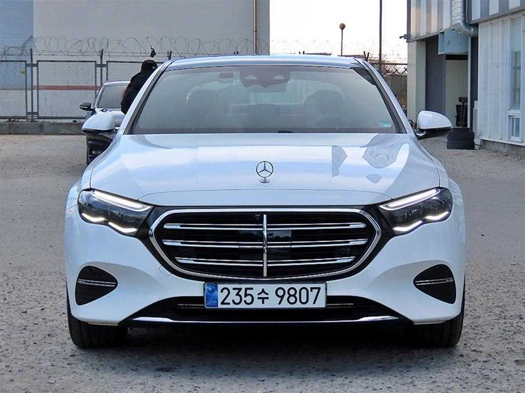 ���� EŬ����(6����) E350e 4��ƽ �ͽ�Ŭ��ú�