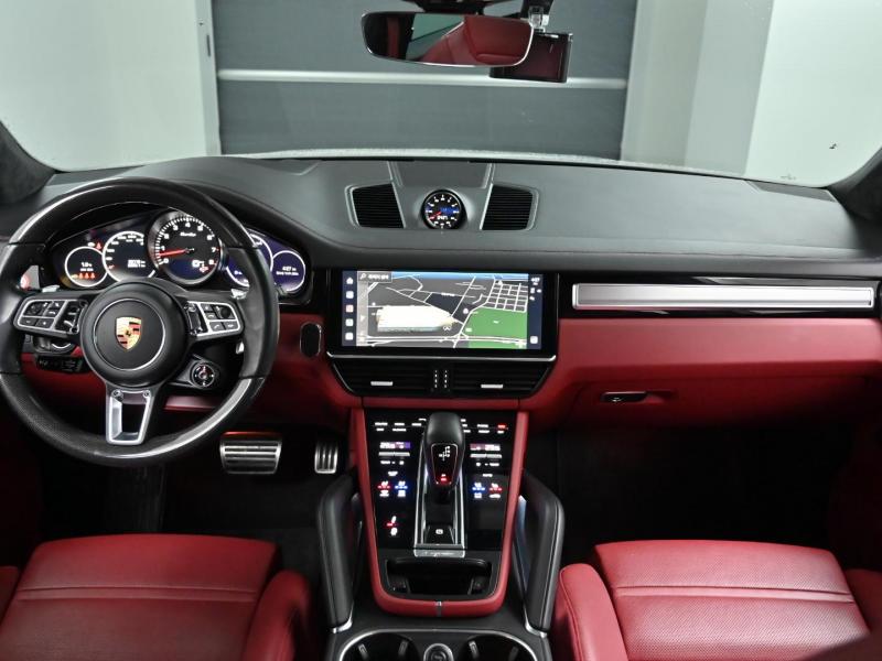 ������ ī�̿�(3����) 4.0 V8 �ͺ� 