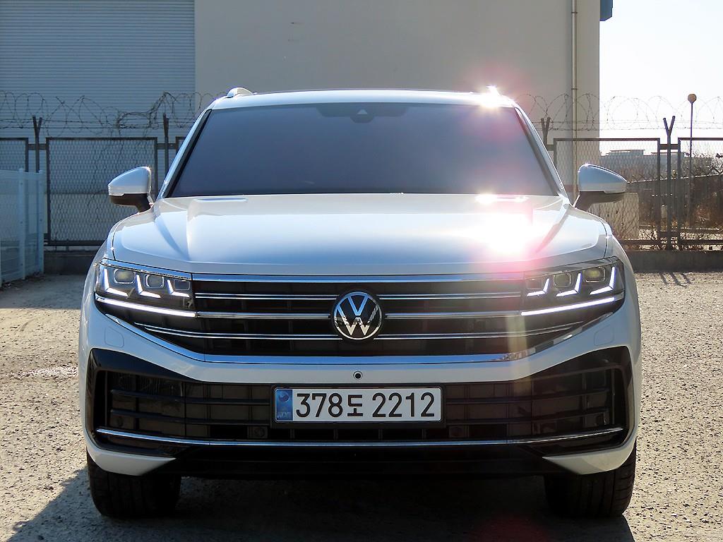 �����ٰ� ���Ʒ�(3����) 3.0 TDI ������Ƽ��