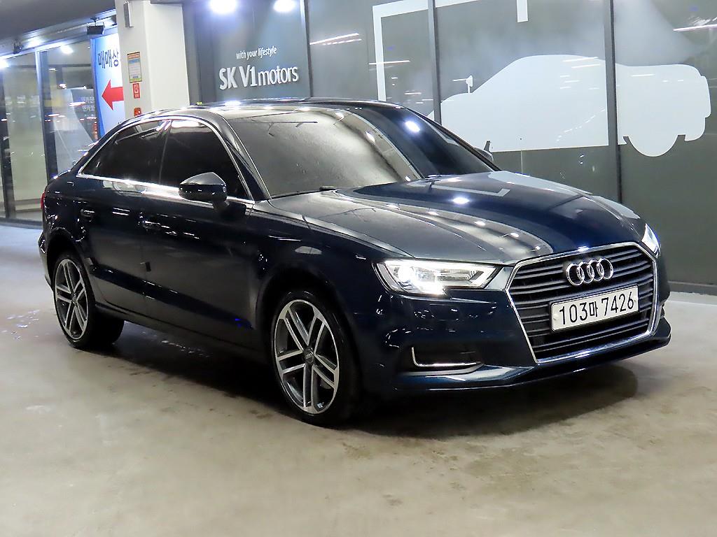 �ƿ�� A3(3����) 40 TFSI 