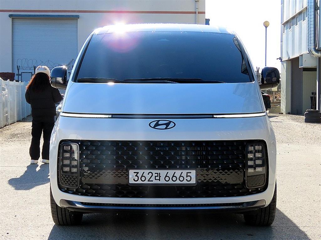 ���� ��Ÿ���� ���̺긮�� 1.6 HEV ����� 7�ν� �����Ƽ