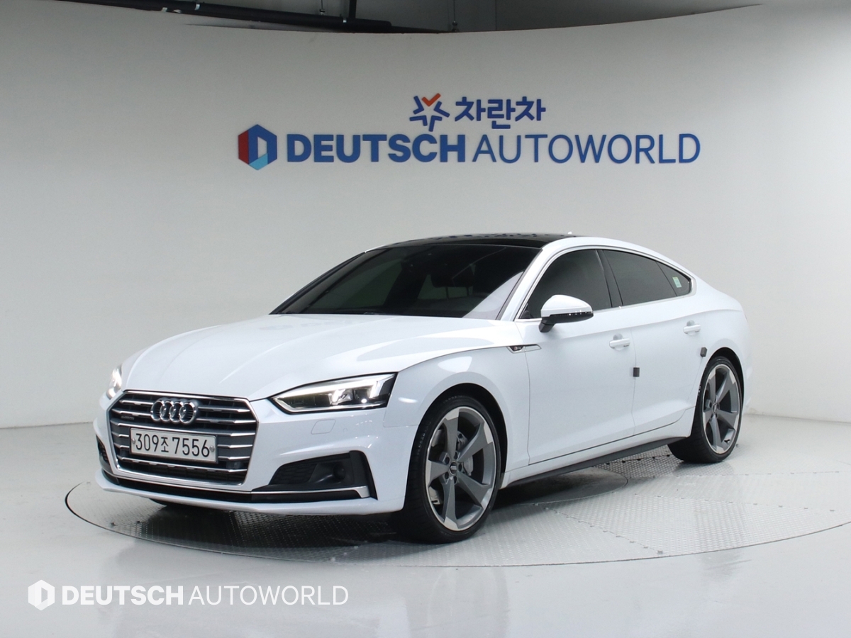 �ƿ�� A5(2����) 45TFSI ��Ʈ�� ����Ʈ�� �����̾�