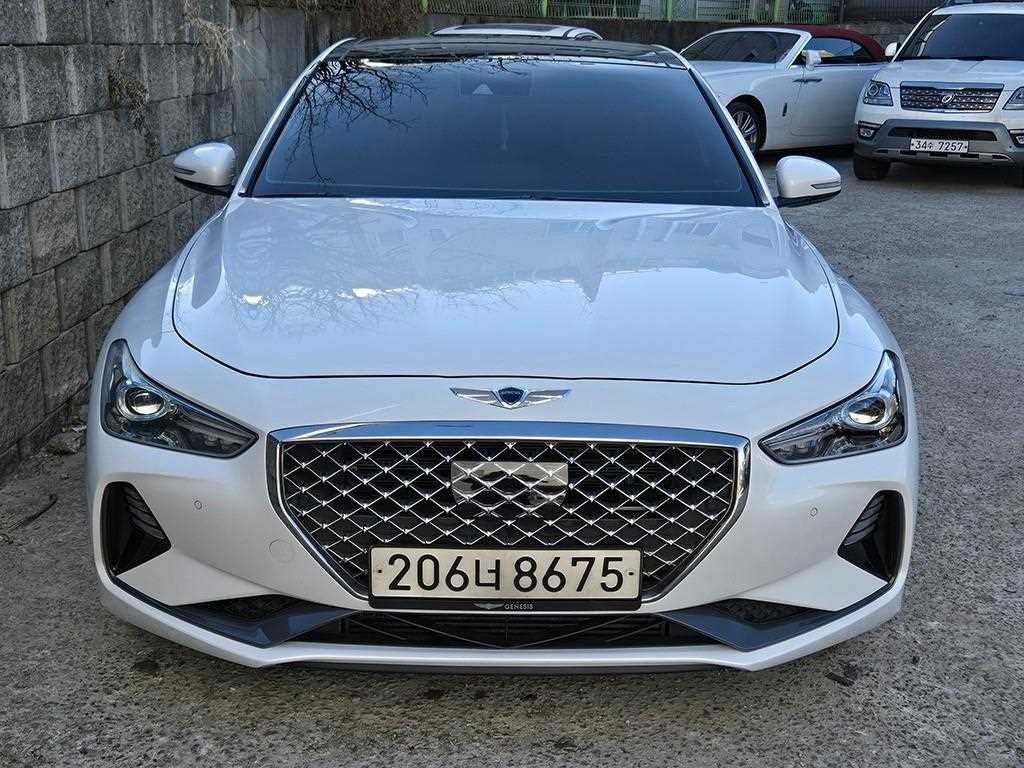 ���׽ý� G70 2.2D AWD ����Ʈ