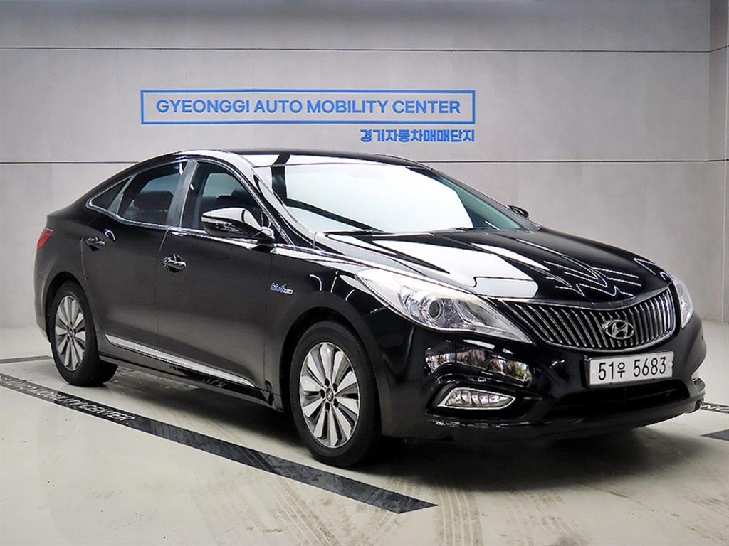 ���� �׷���HG ���̺긮�� 2.4 HEV �����̾�