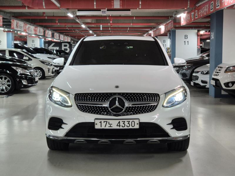 ���� GLCŬ���� GLC 220d 4��ƽ ���� �����̾�