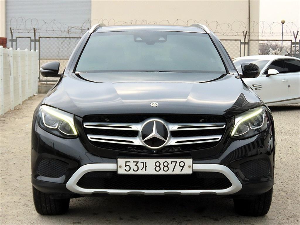 ���� GLCŬ���� GLC 350e 4��ƽ �����̾�