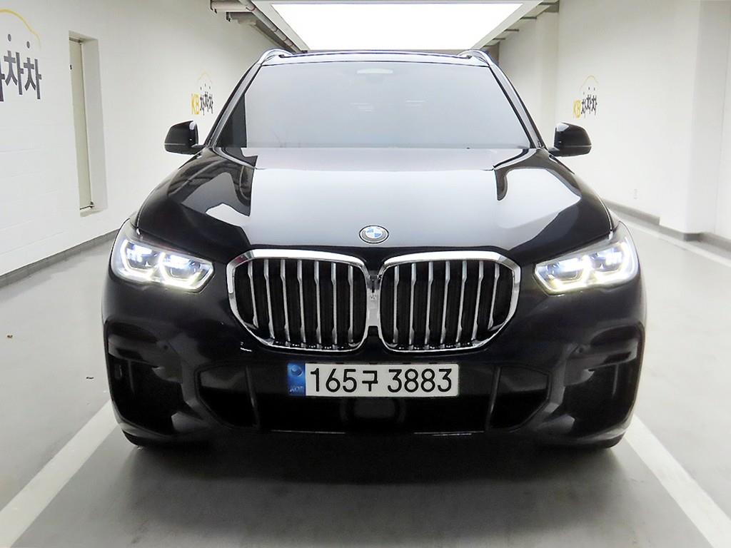 BMW X5(4����) 40i xDrive M ��������