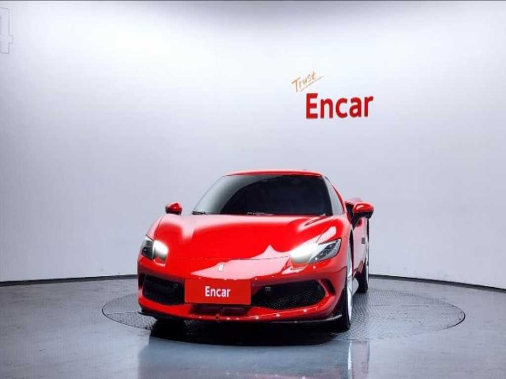 ��� 296 GTB 3.0 V6 PHEV 