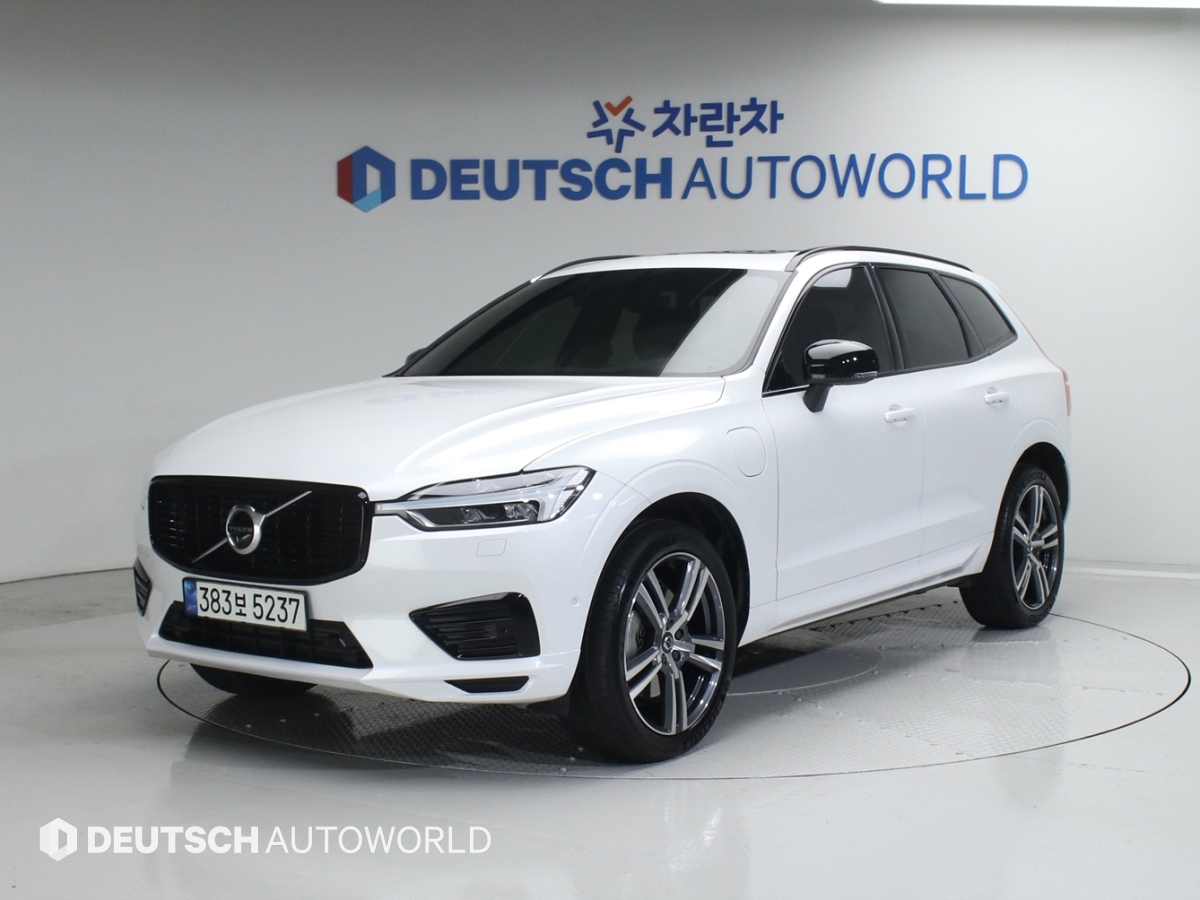 ���� XC60(2����) T8 AWD R ������