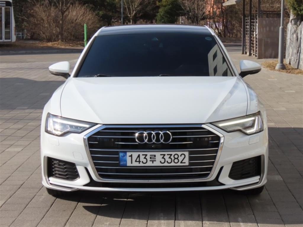 �ƿ�� A6(5����) 45 TFSI �����̾�