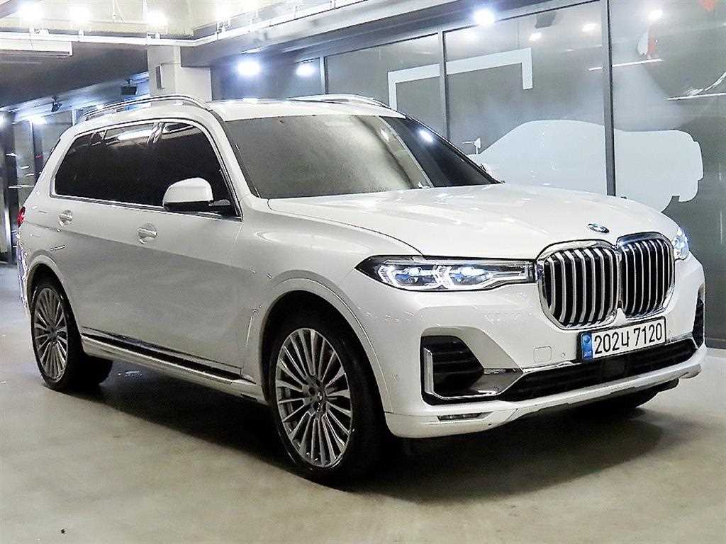 BMW X7 40d xDrive ������ǻ�� �������� 7�ν�