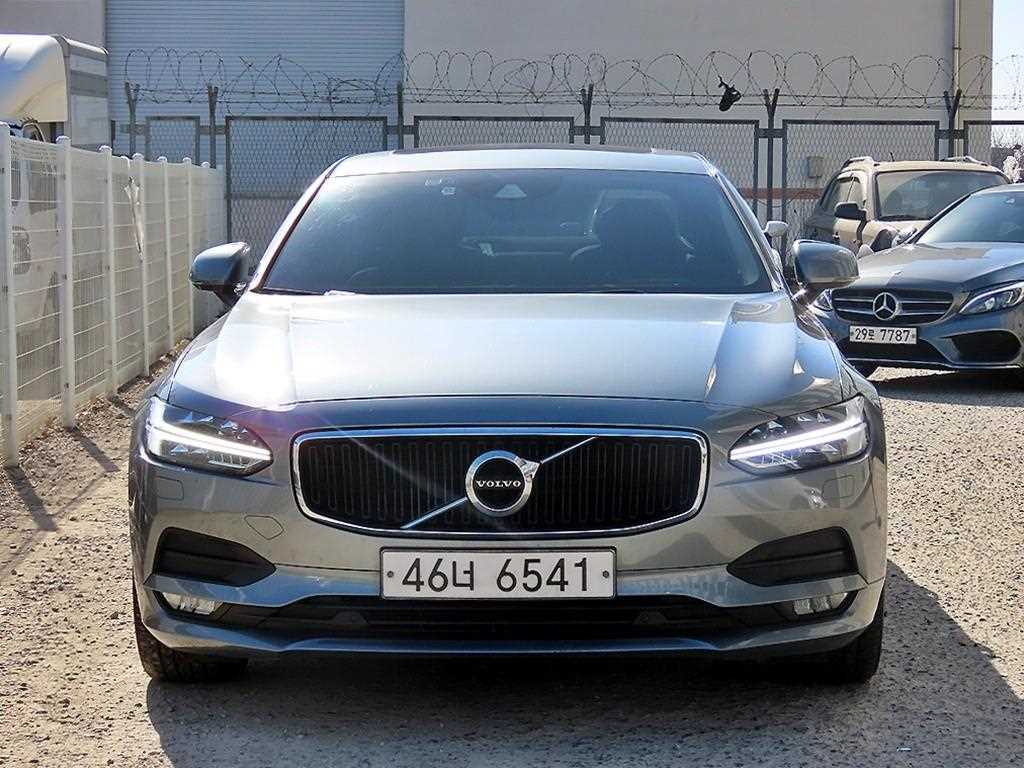 ���� �� �� S90 D4 �����