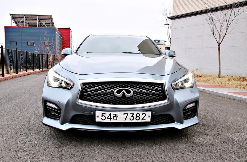 ���Ǵ�Ƽ Q50 S ���̺긮�� ������