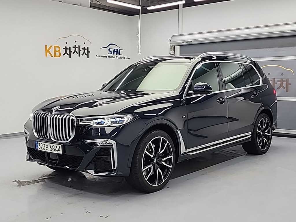 BMW X7 40i xDrive M������ ��