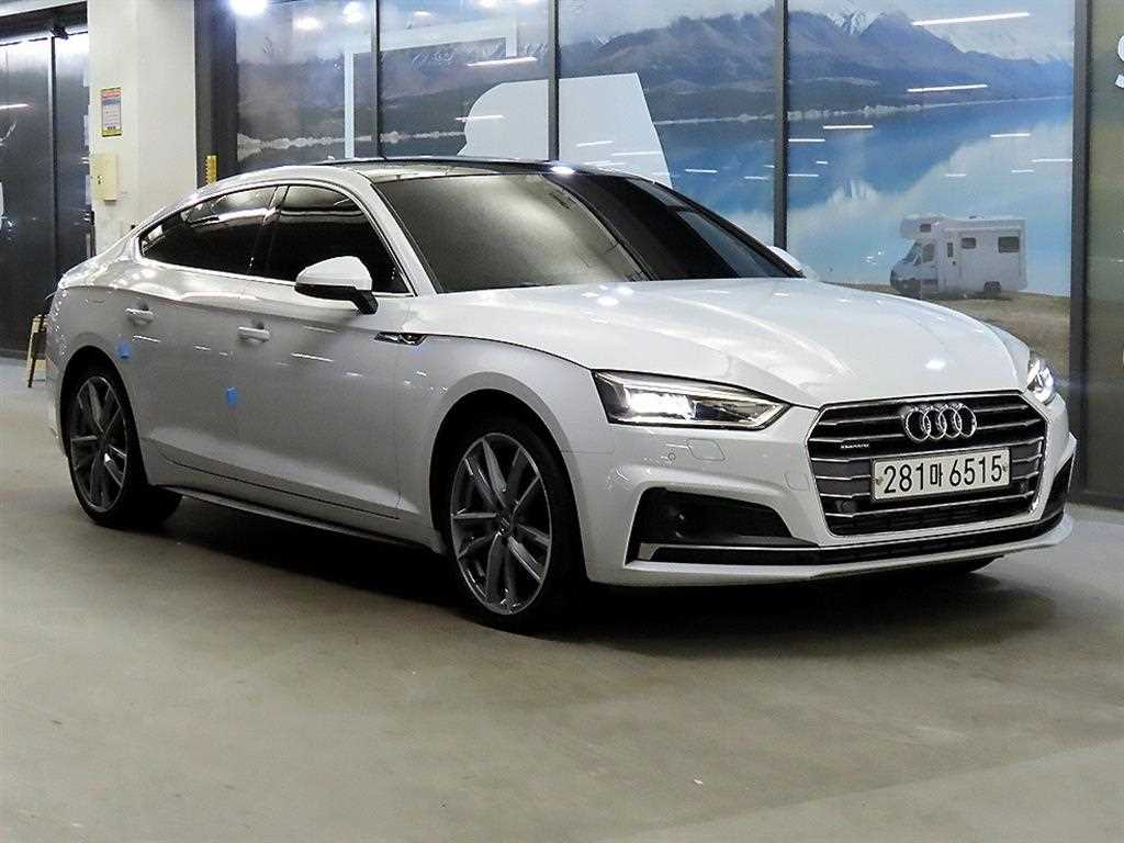�ƿ�� A5(2����) 45TFSI ��Ʈ�� ����Ʈ�� �����̾�