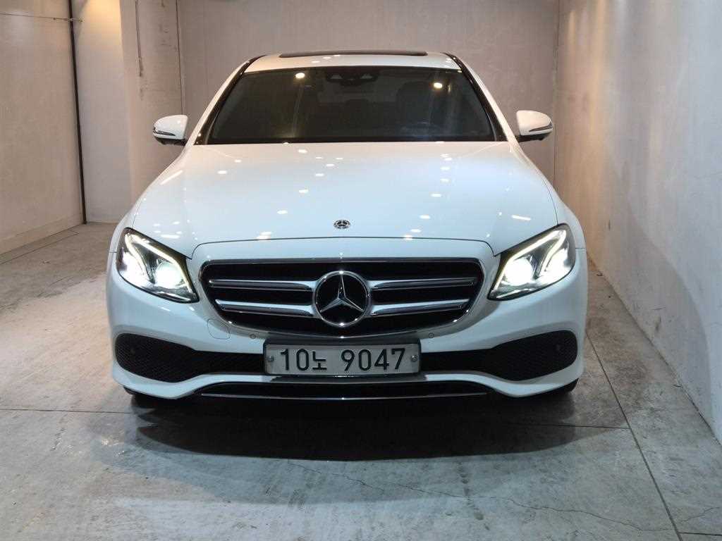 ���� EŬ����(5����) E300 4��ƽ �ƹ氡����