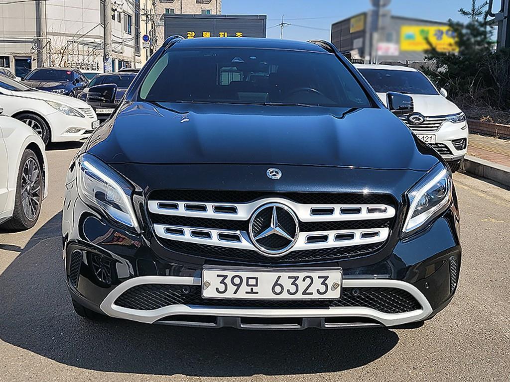 ���� GLAŬ���� GLA 220 
