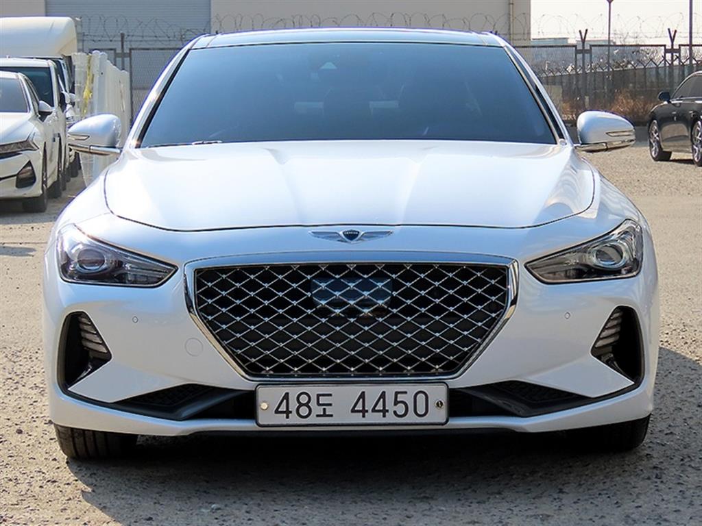 ���׽ý� G70 2.2D AWD ����Ʈ