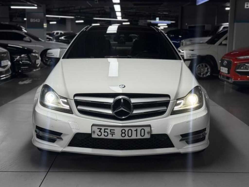 ���� CŬ����(3����) ���� C220 CDI 