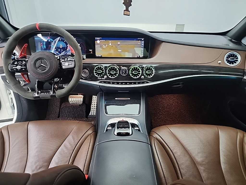 ���� SŬ����(6����) S350 d 4��ƽ AMG ����
