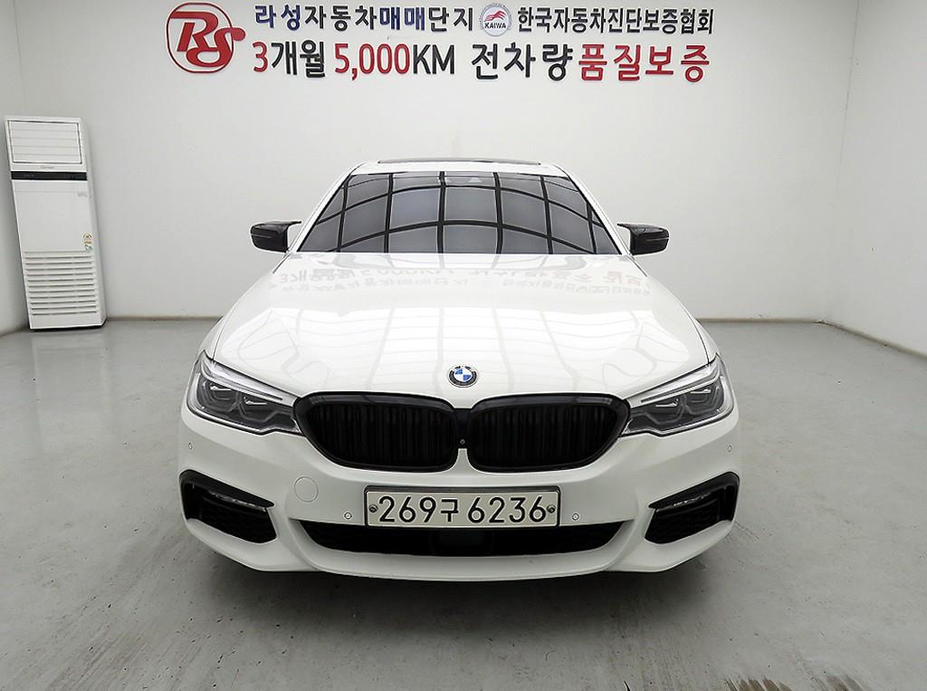BMW 5�ø���(7����) 520d xDrive M�������� �÷���