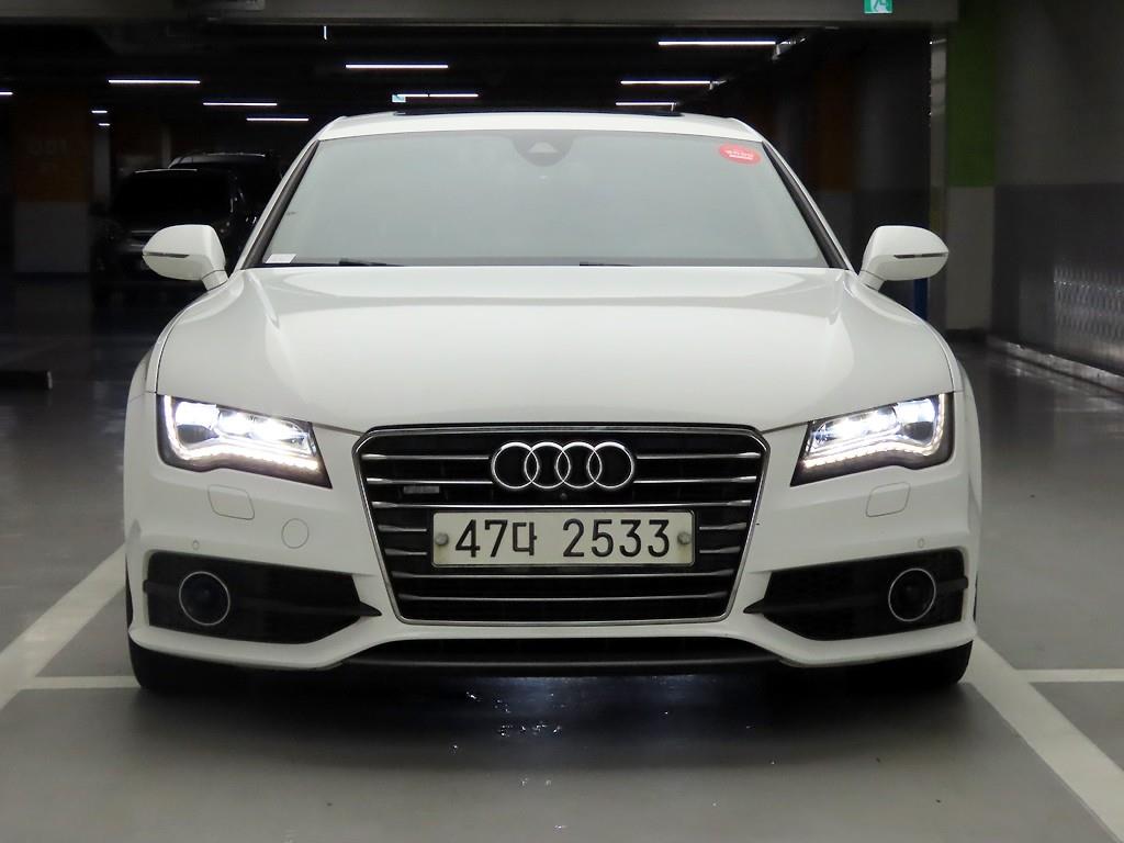 �ƿ�� A7 55 TDI ��Ʈ�� ���̳���