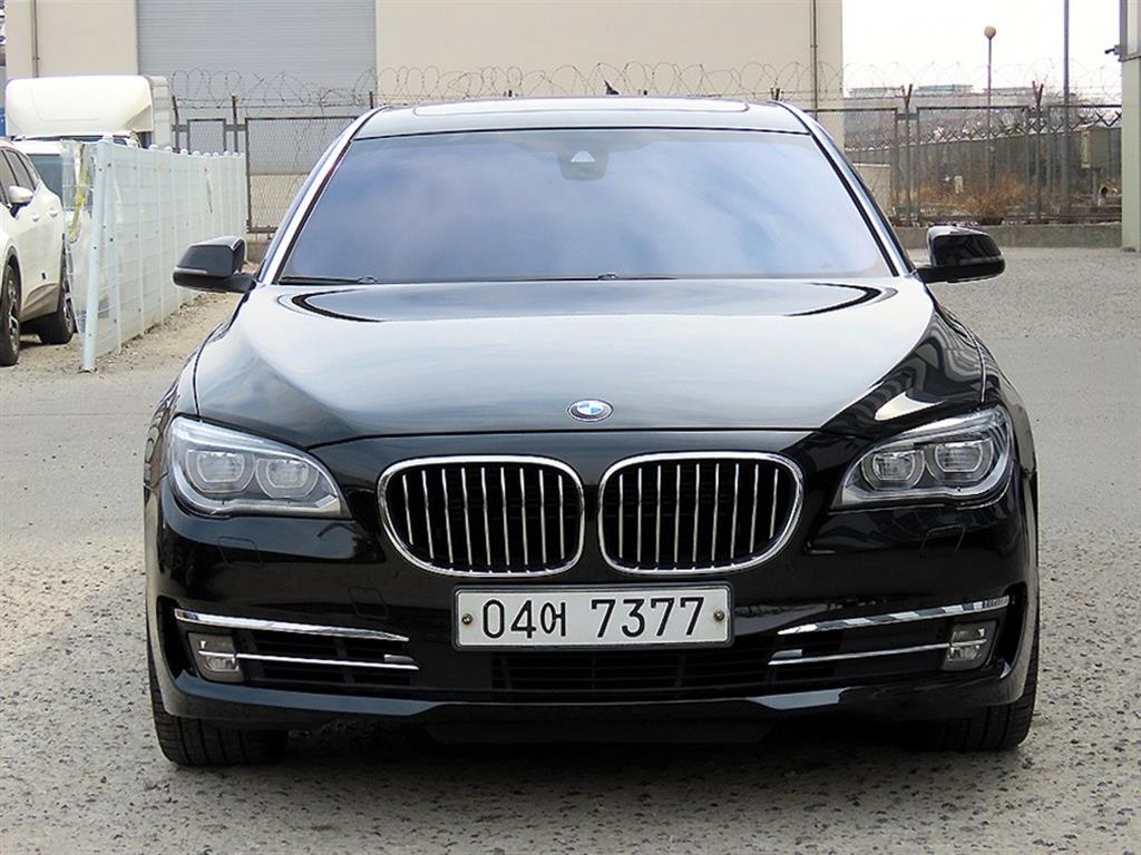BMW 7�ø���(5����) 750Ld xDrive �ε���־�