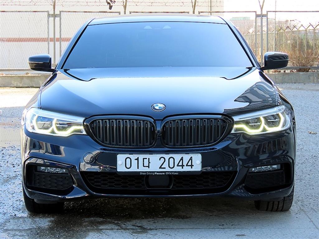 BMW 5�ø���(7����) 530i xDrive M�������� �÷���
