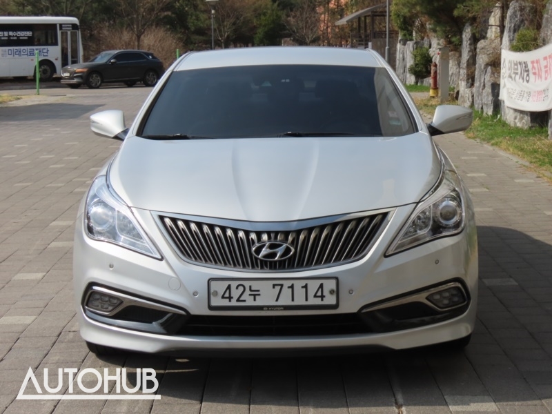 ���� �׷���HG ���̺긮�� 2.4 HEV �����̾�