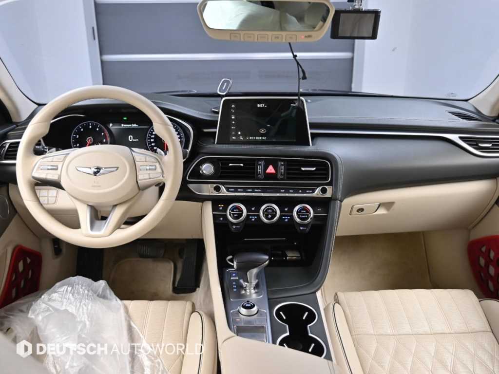 ���׽ý� G70 2.0T ����Ʈ