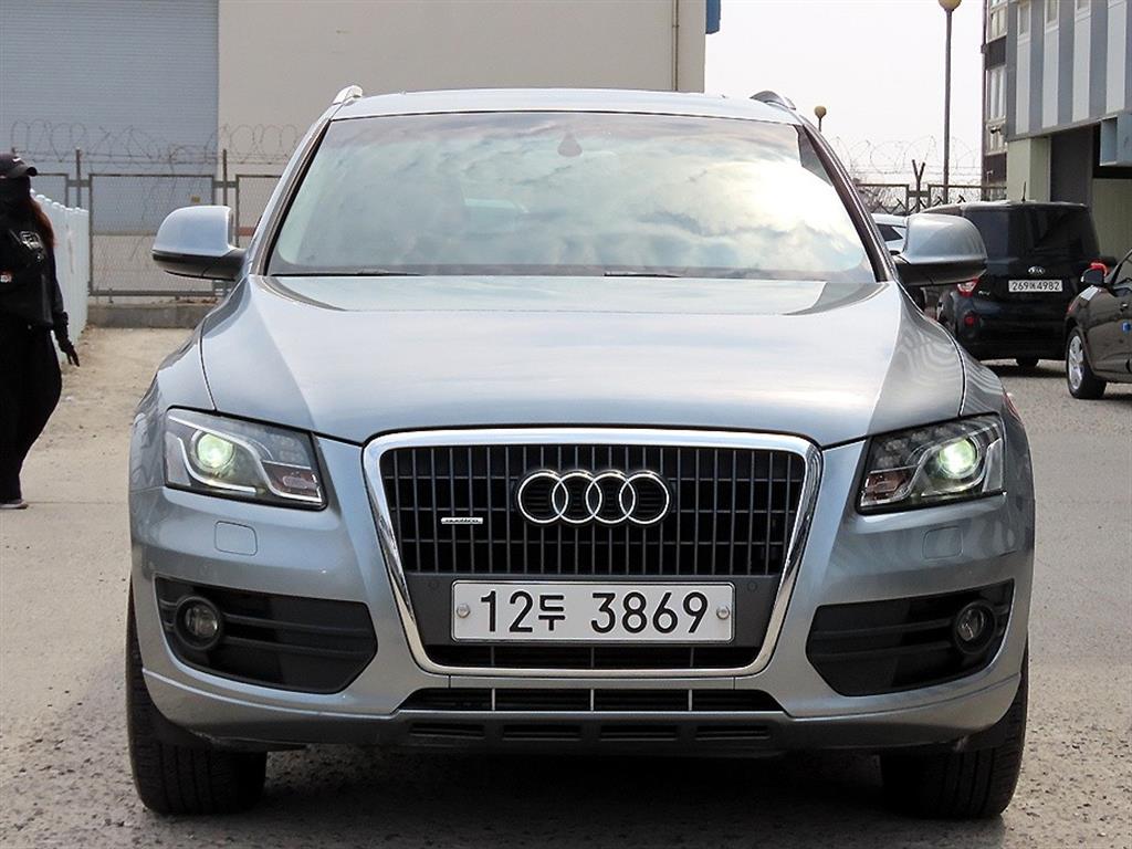�ƿ�� Q5 2.0 TDI ��Ʈ�� ���̳���