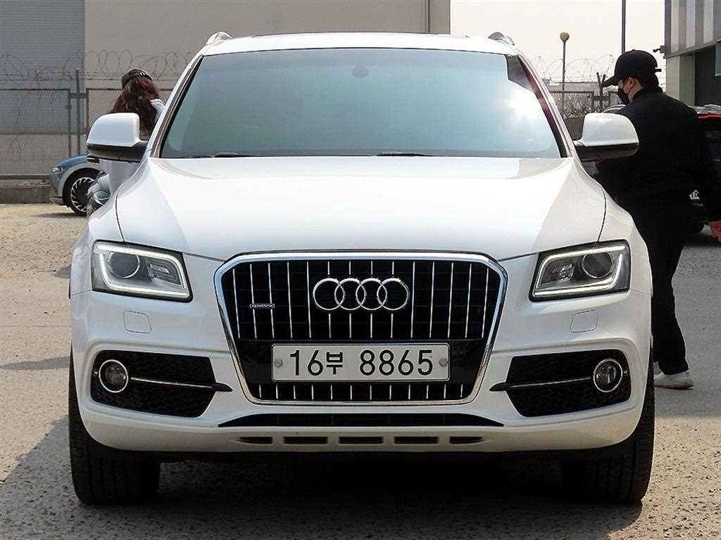 �ƿ�� Q5 45 TDI ��Ʈ�� ���̳���