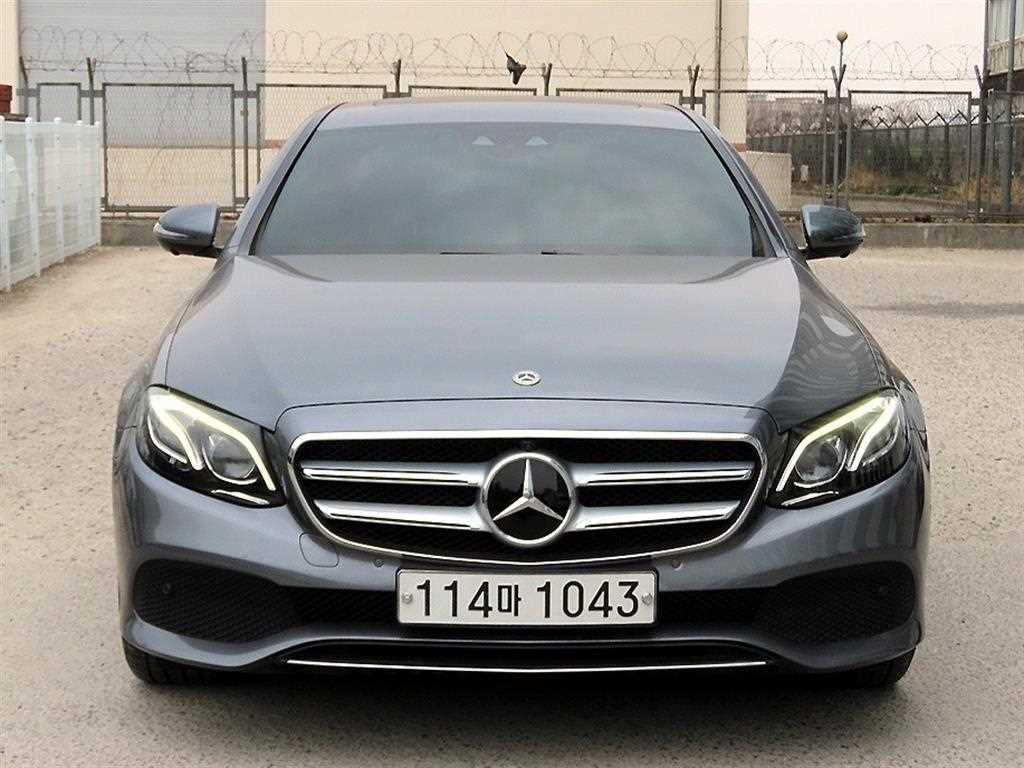 ���� EŬ����(5����) E300 �ƹ氡����