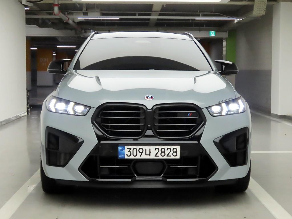 BMW X6M 4.4 ����Ƽ��