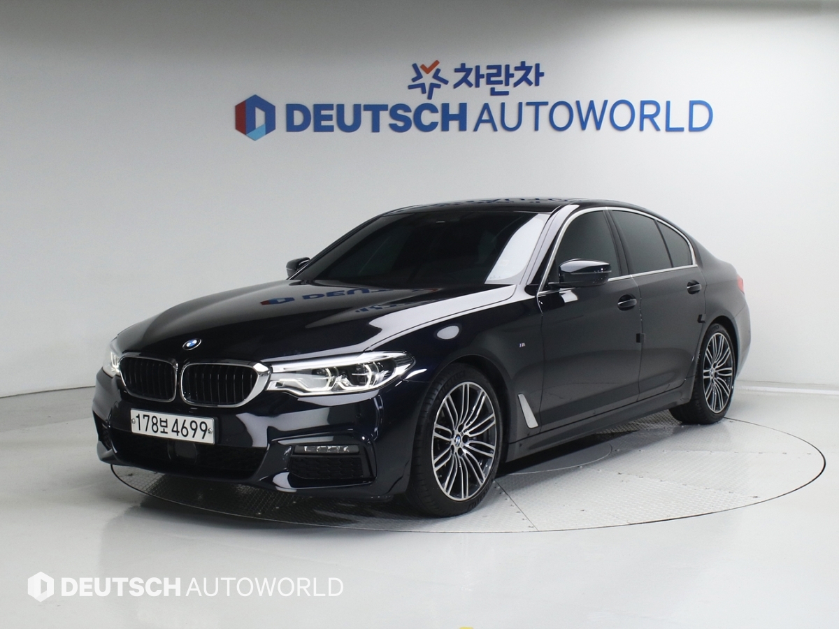 BMW 5�ø���(7����) 530i xDrive M�������� �÷���