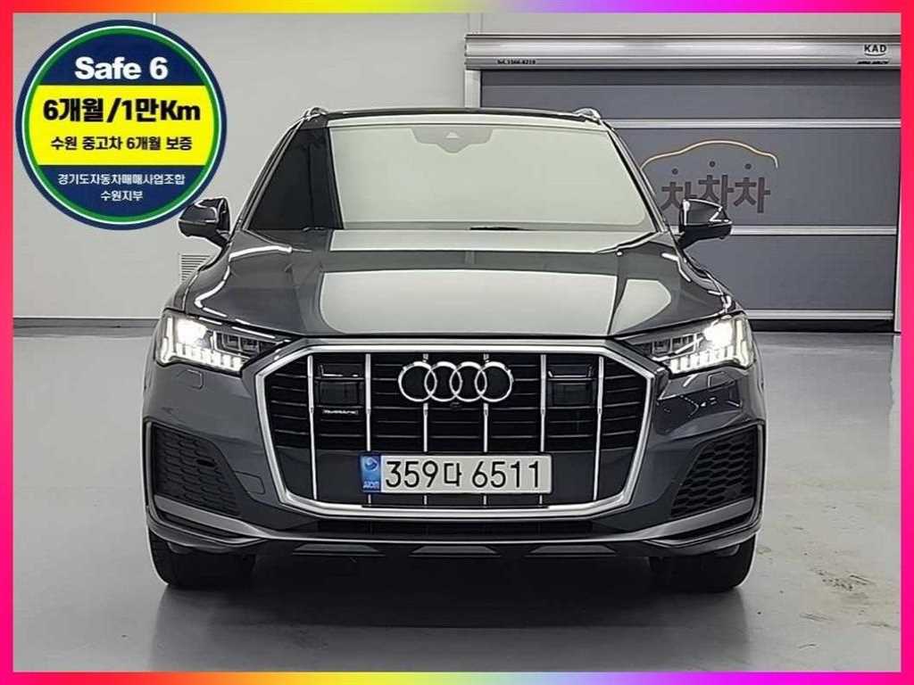 �ƿ�� Q7(2����) 45 TDI ��Ʈ�� �����̾�