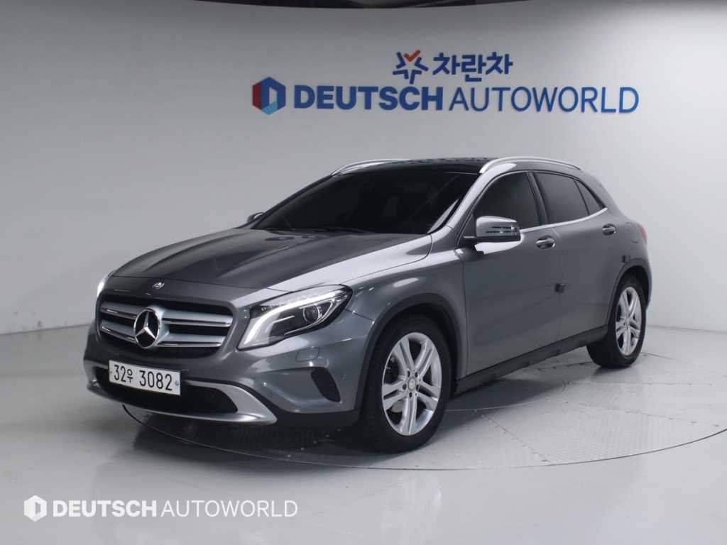 ���� GLAŬ���� GLA 200 CDI 