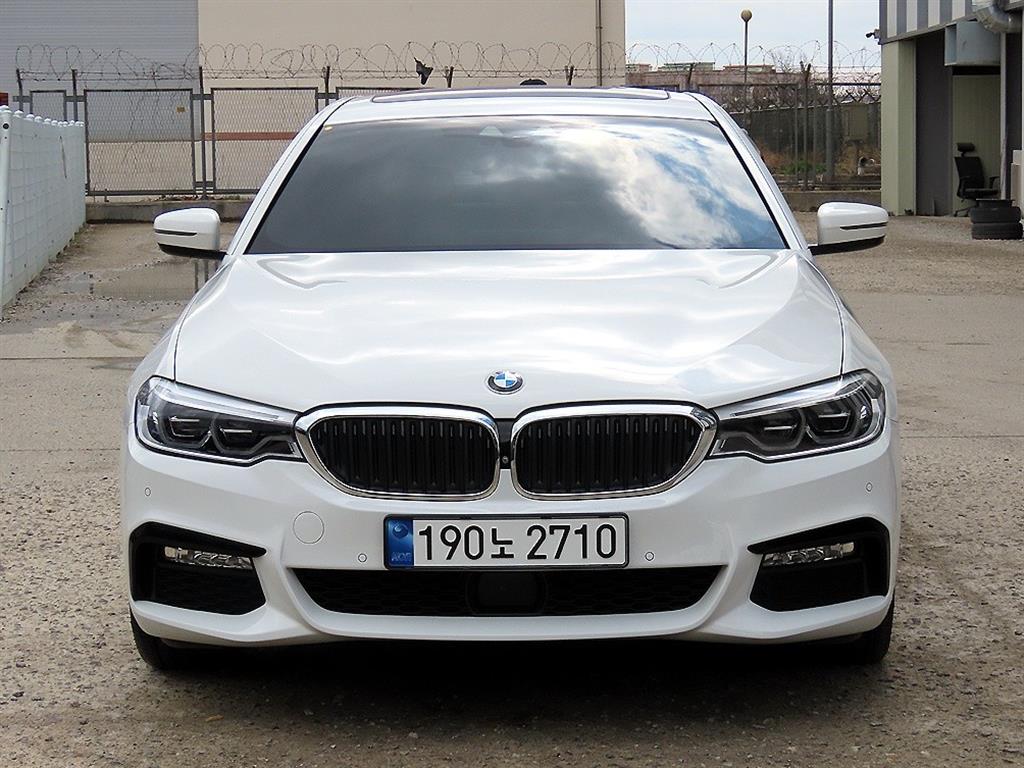 BMW 5�ø���(7����) 530i xDrive M�������� �÷���
