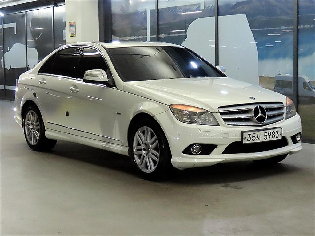 ���� CŬ����(3����) C230 �ƹ氡����