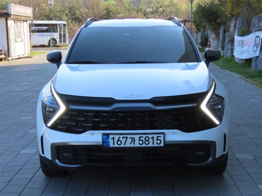 ��� �� �ô�����Ƽ�� 1.6 ���ָ� 2WD �ñ״�ó �׷���Ƽ
