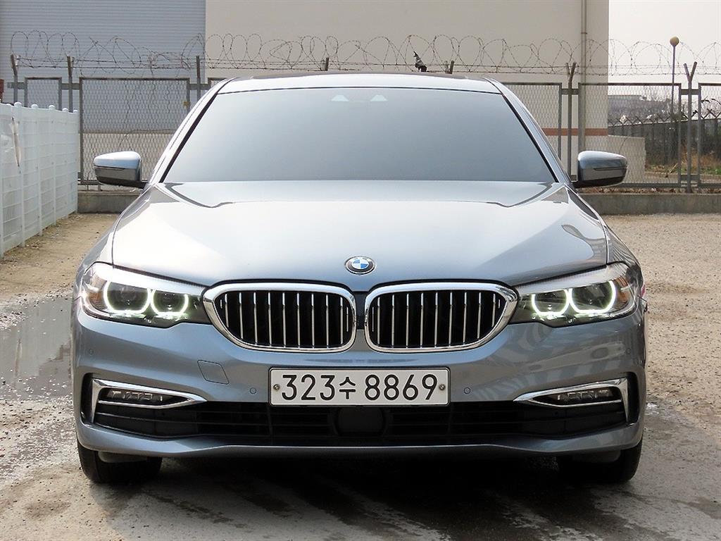 BMW 5�ø���(7����) 520i ���Ÿ�