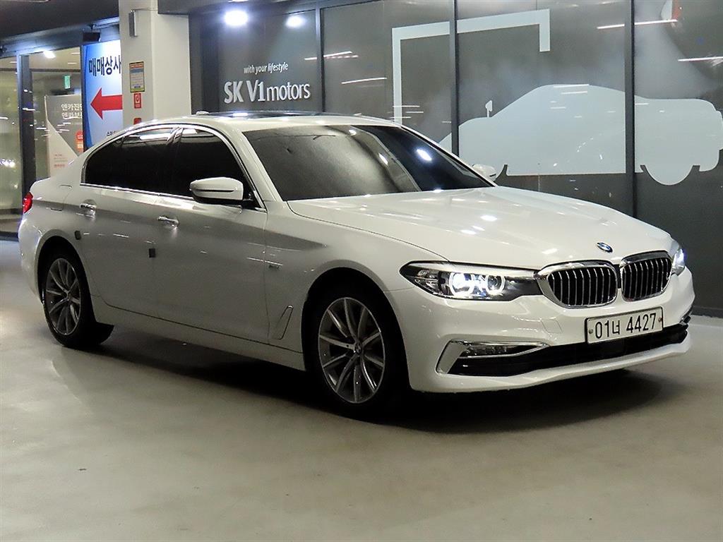 BMW 5�ø���(7����) 520i ���Ÿ�
