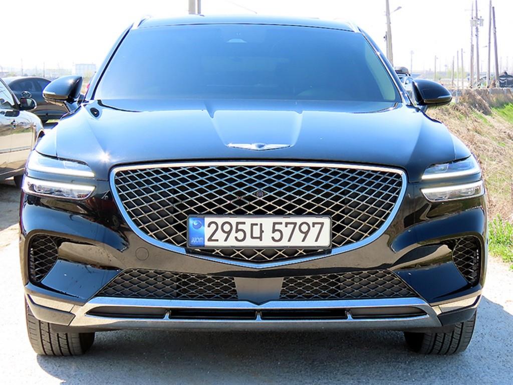 ���׽ý� GV70 2.5T 2WD �⺻��